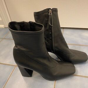 Reformation Black Ankle Boots Size 8.5